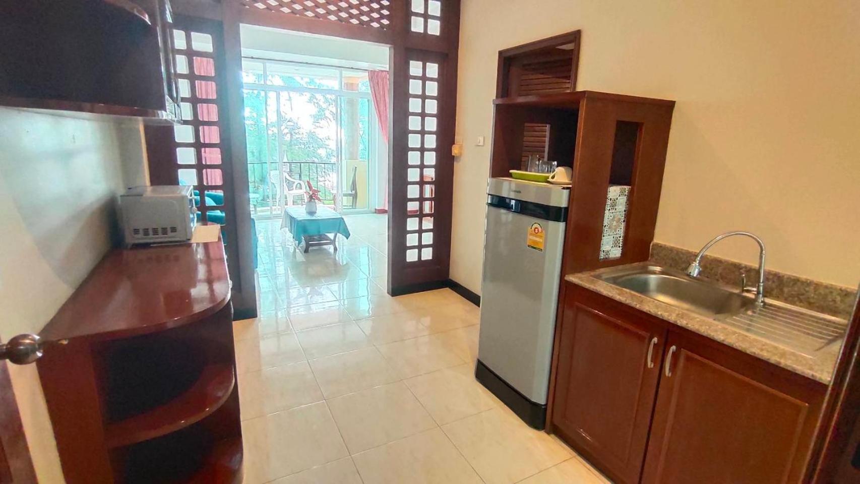 Phadee Apartment Karon Exterior foto